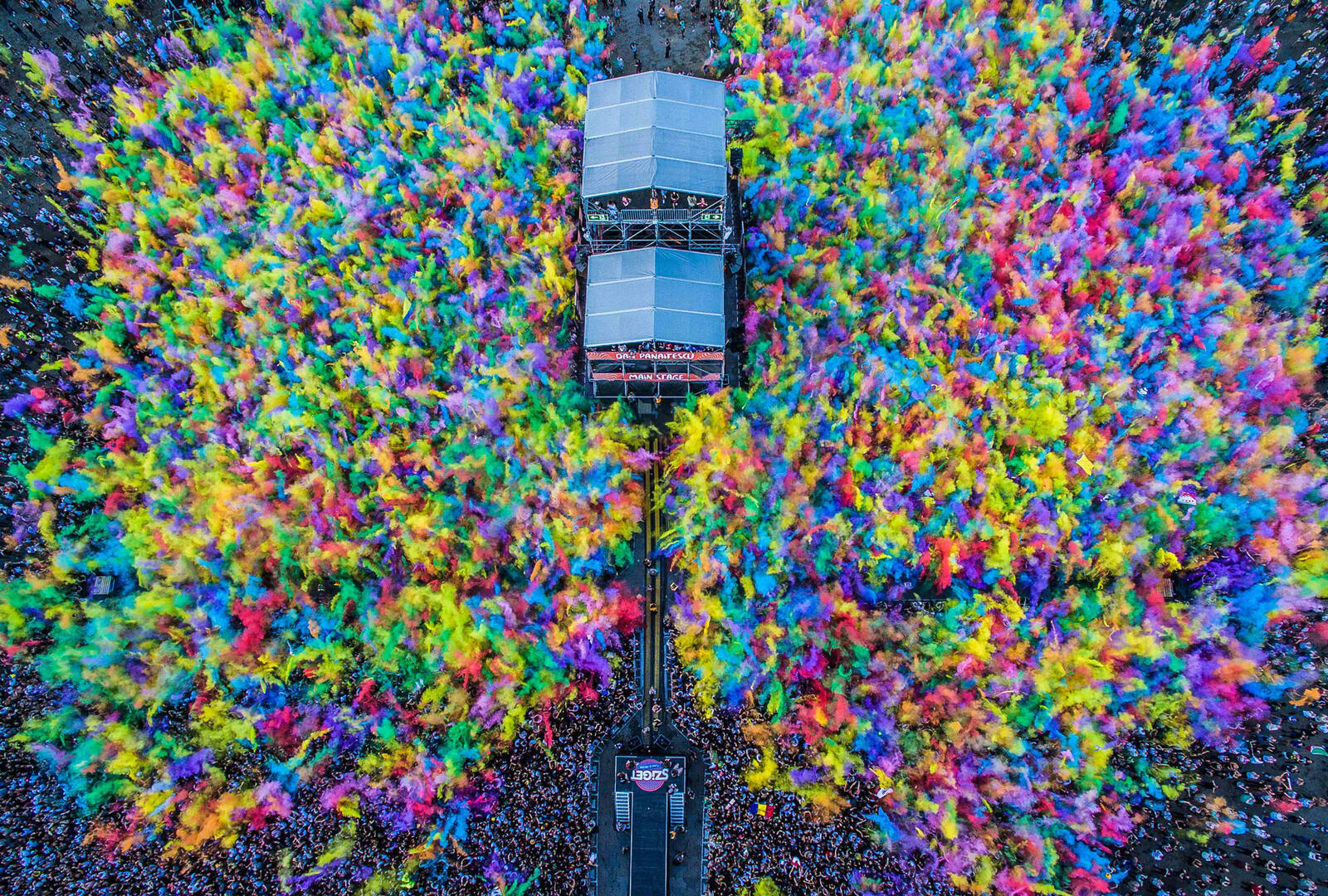Colour throw from above